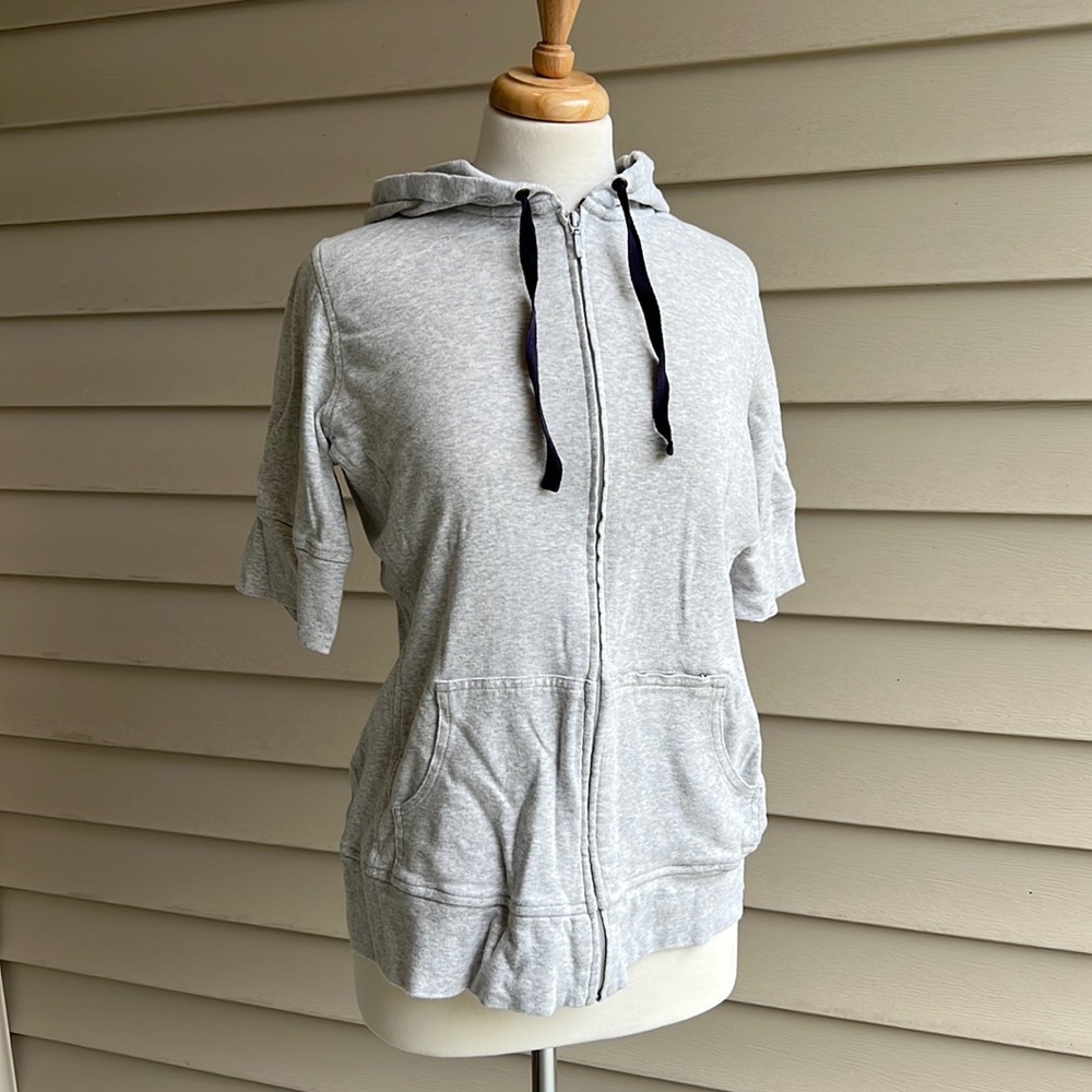 Duluth Trading Co short sleeve hoodie sz M